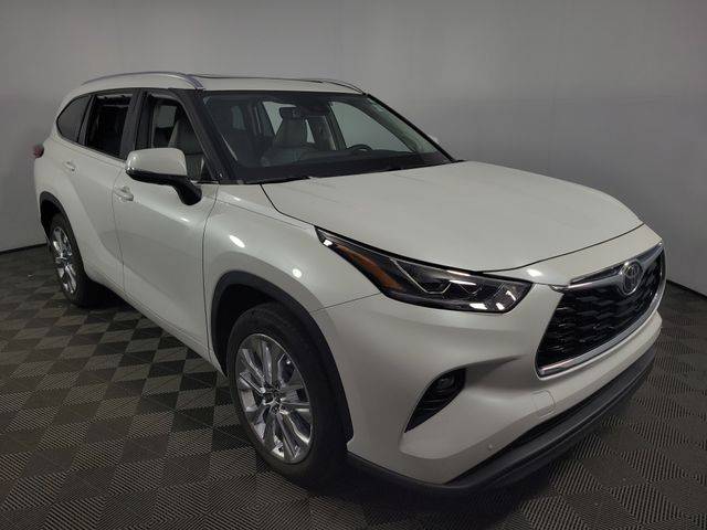 2023 Toyota Highlander Limited — SUV — 56,123 mi — Matthews, NC