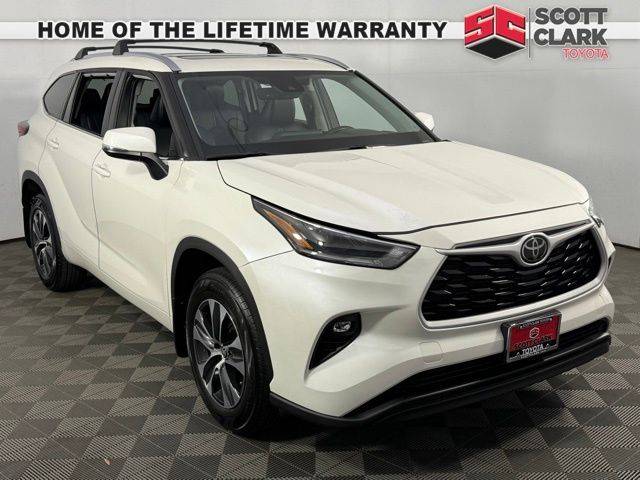 2021 Toyota Highlander XLE — SUV — 31,594 mi — Matthews, NC