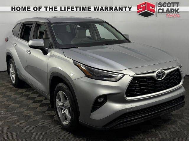 2022 Toyota Highlander LE — SUV — 46,910 mi — Matthews, NC