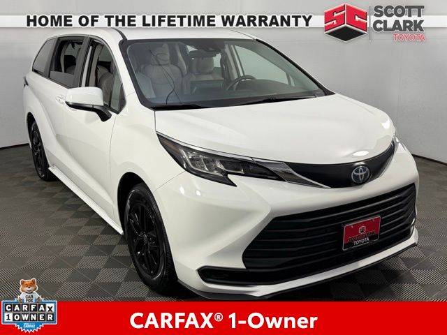 2022 Toyota Sienna LE — Minivan — 44,506 mi — Matthews, NC