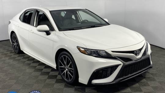 2022 Toyota Camry SE — Sedan — 57,274 mi — Matthews, NC