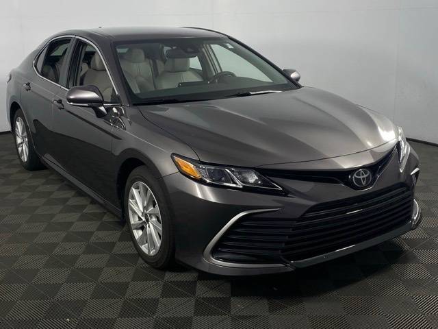 2022 Toyota Camry LE — Sedan — 27,105 mi — Matthews, NC