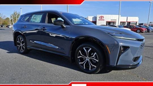 2025 Toyota Crown Signia XLE — SUV — 3,309 mi — Goldsboro, NC