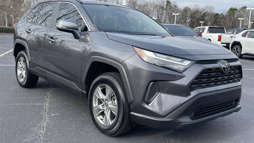 2022 Toyota RAV4 XLE — SUV — 30,500 mi — Huntersville, NC