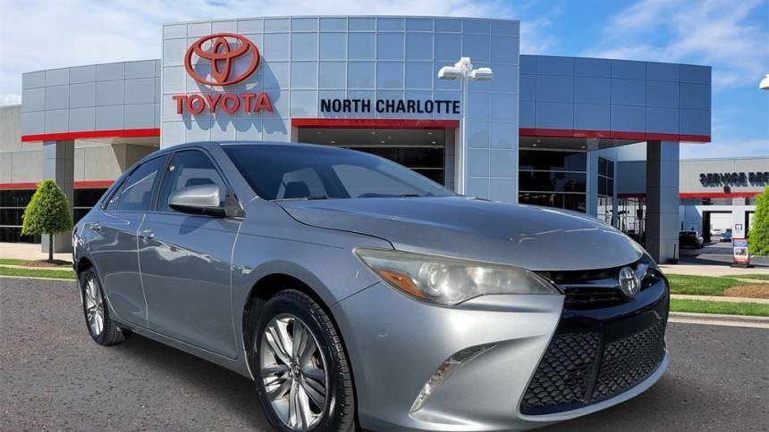 2015 Toyota Camry SE — Sedan — 121,495 mi — Huntersville, NC