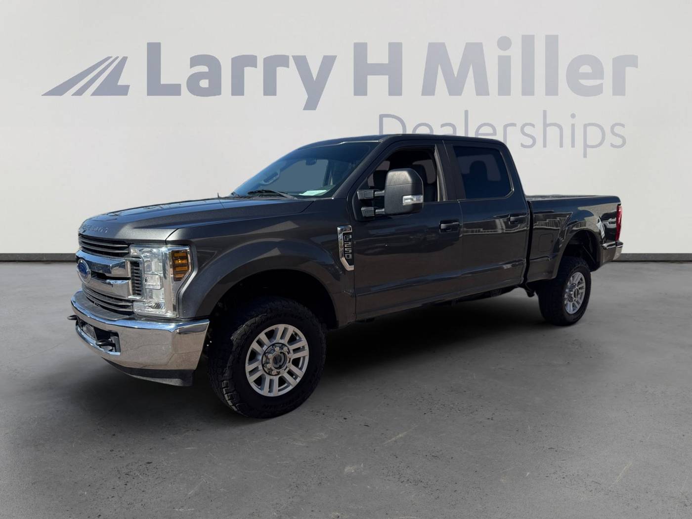 2019 Ford Super Duty F-250 XL — Pickup Truck — 118,051 mi — Mesa, AZ