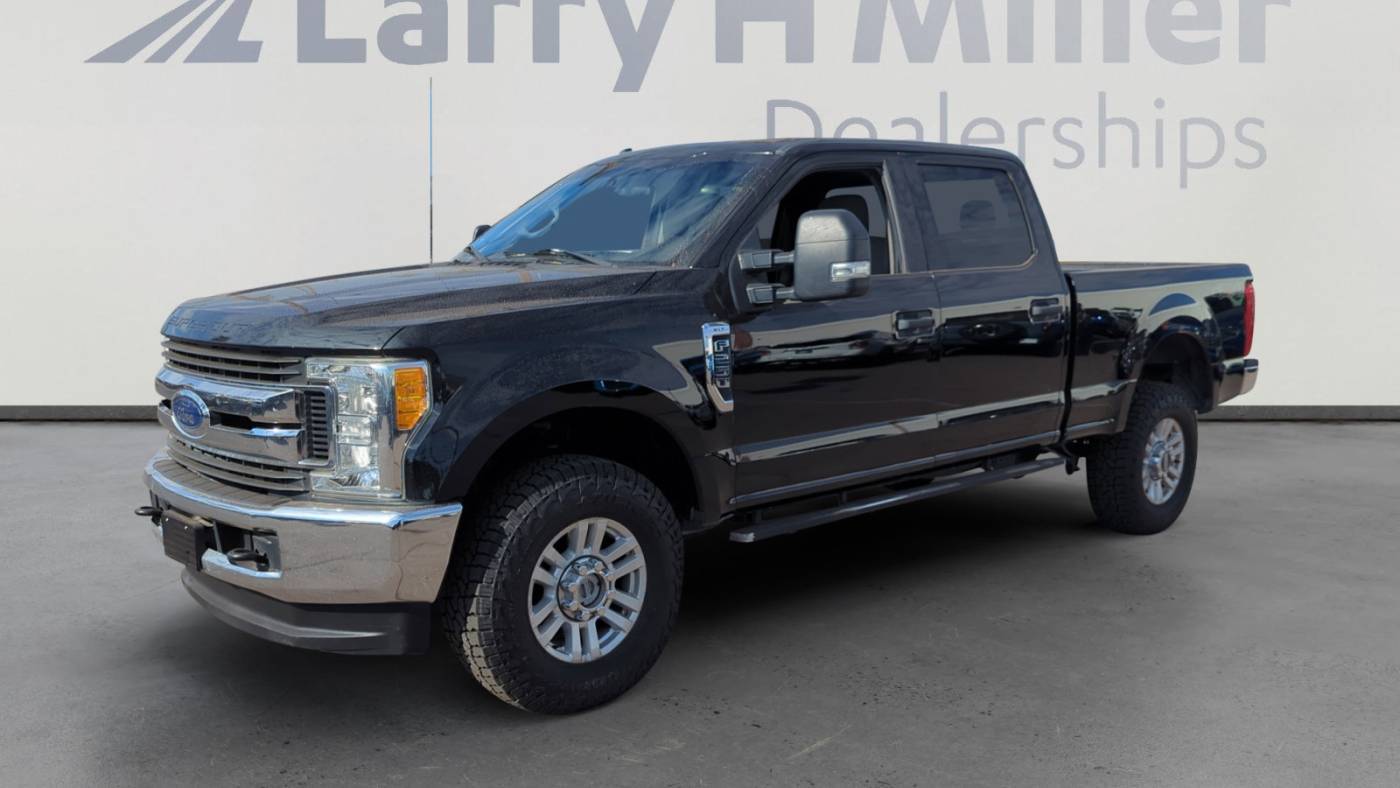 2017 Ford Super Duty F-250 XLT — Pickup Truck — 96,864 mi — Mesa, AZ
