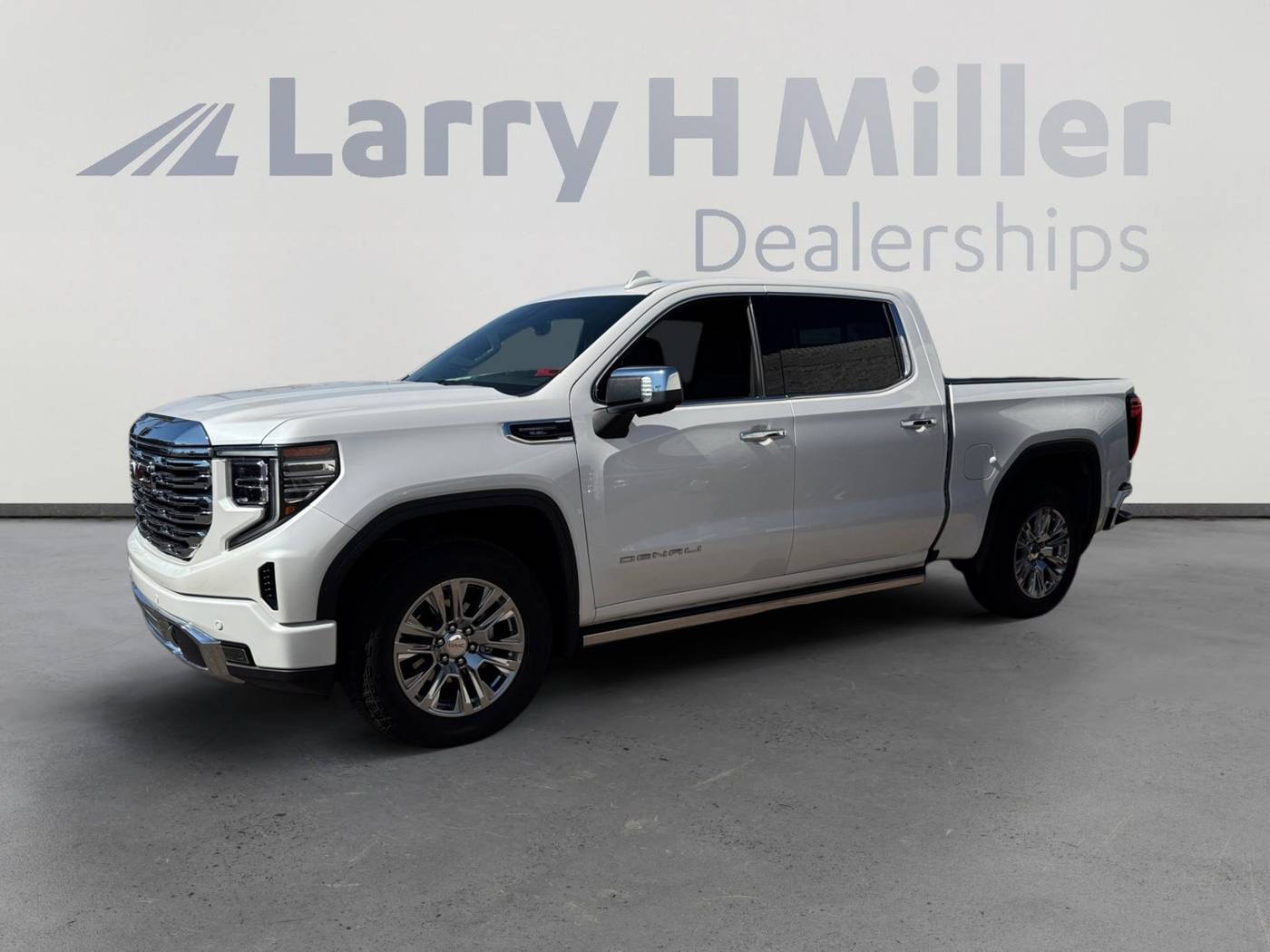 2023 GMC Sierra 1500 Denali — Pickup Truck — 17,900 mi — Mesa, AZ