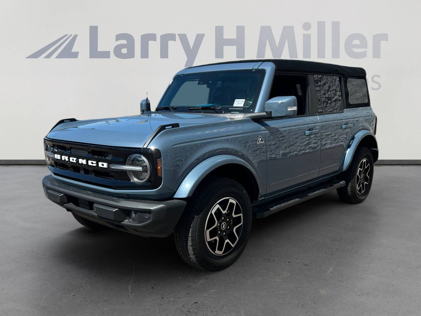 2023 Ford Bronco Outer Banks — SUV — 26,085 mi — Mesa, AZ