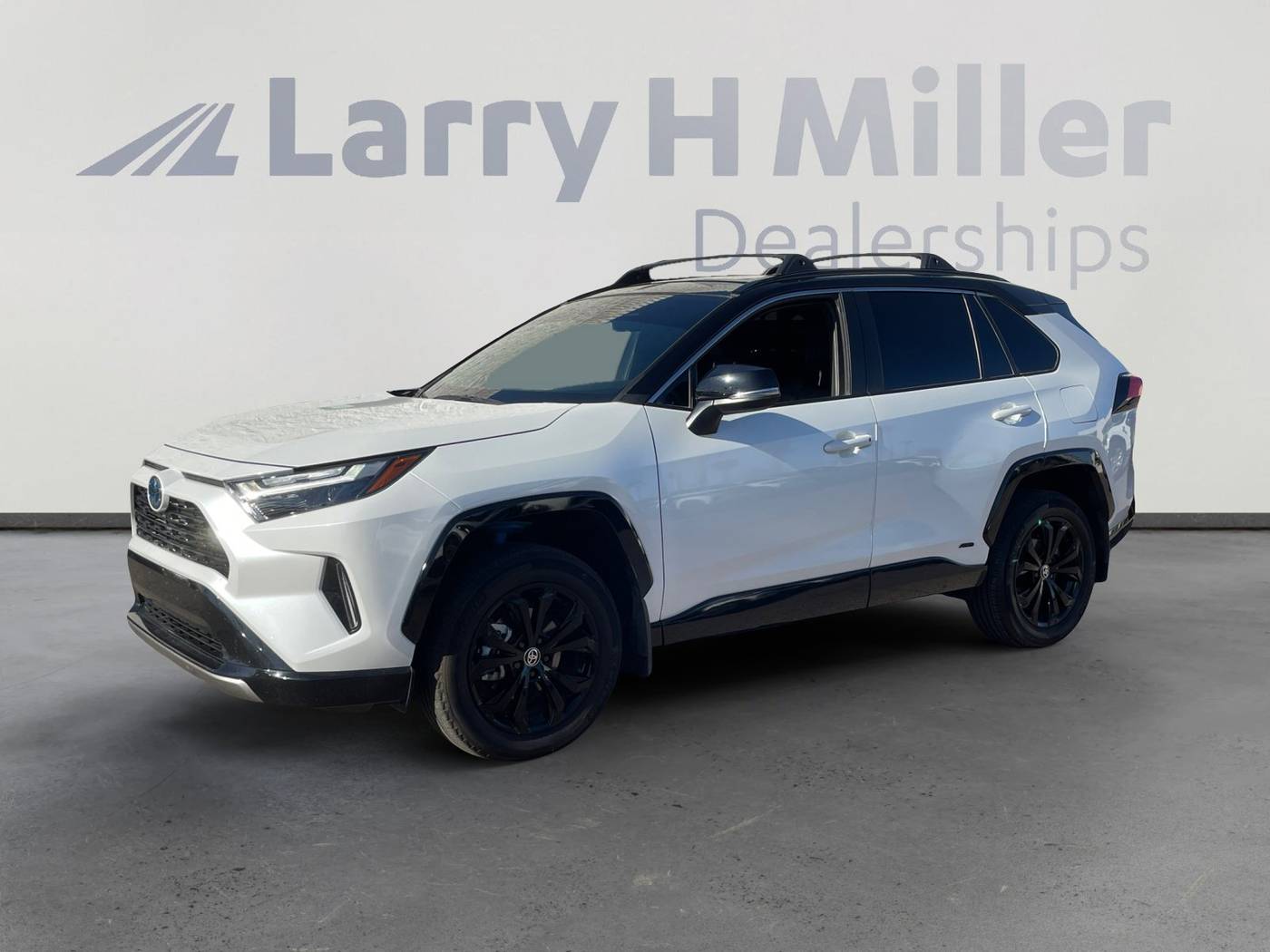 2024 Toyota RAV4 Hybrid XSE — SUV — 18,415 mi — Mesa, AZ