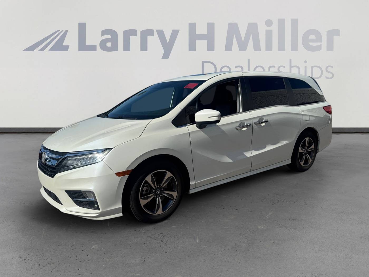 2018 Honda Odyssey Touring — Minivan — 89,094 mi — Mesa, AZ