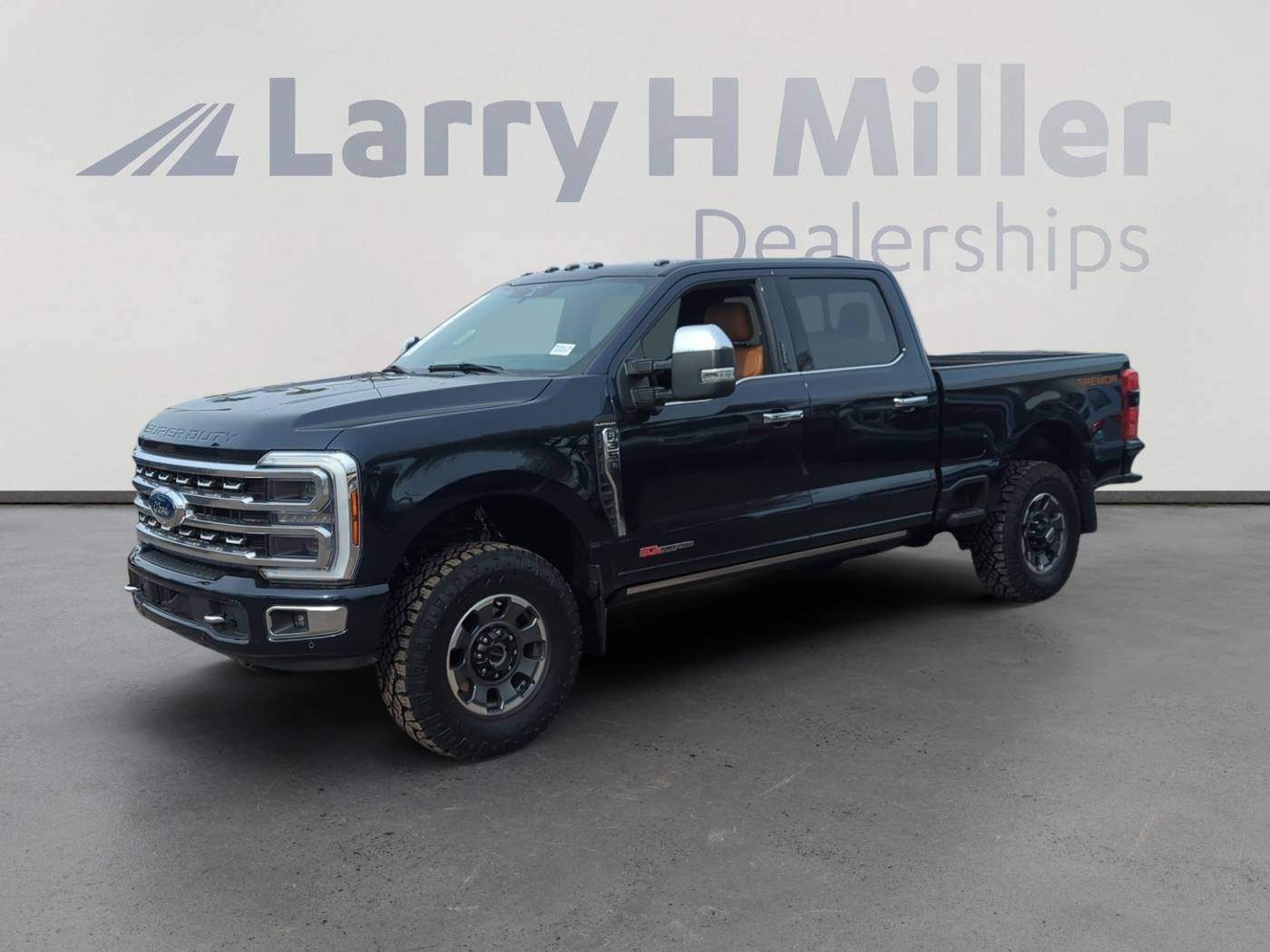 2024 Ford Super Duty F-350 Platinum — Pickup Truck — 5,492 mi — Mesa, AZ