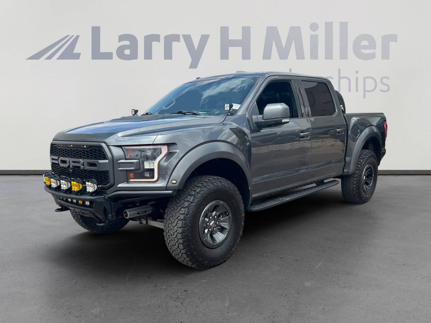 2017 Ford F-150 Raptor — Pickup Truck — 95,643 mi — Mesa, AZ