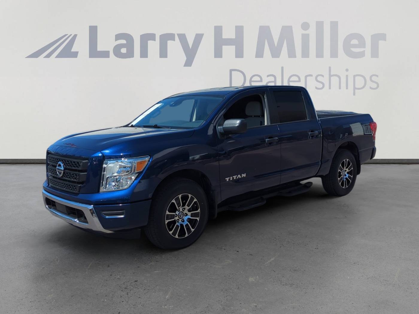 2022 Nissan Titan SV — Pickup Truck — 29,734 mi — Mesa, AZ