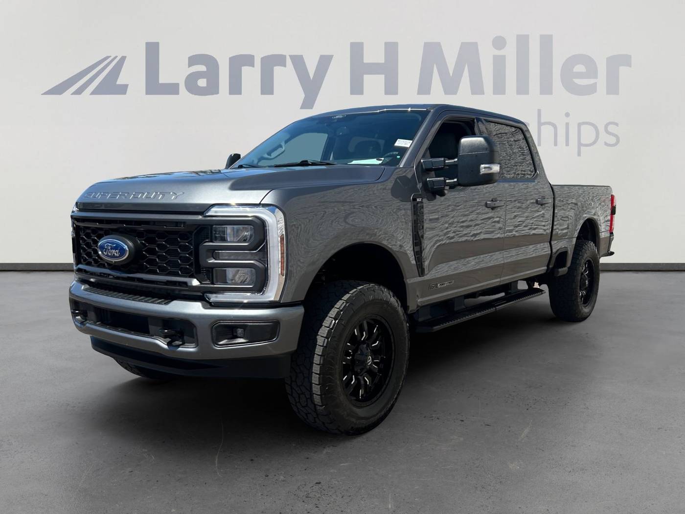 2024 Ford Super Duty F-250 XLT — Pickup Truck — 4,753 mi — Mesa, AZ
