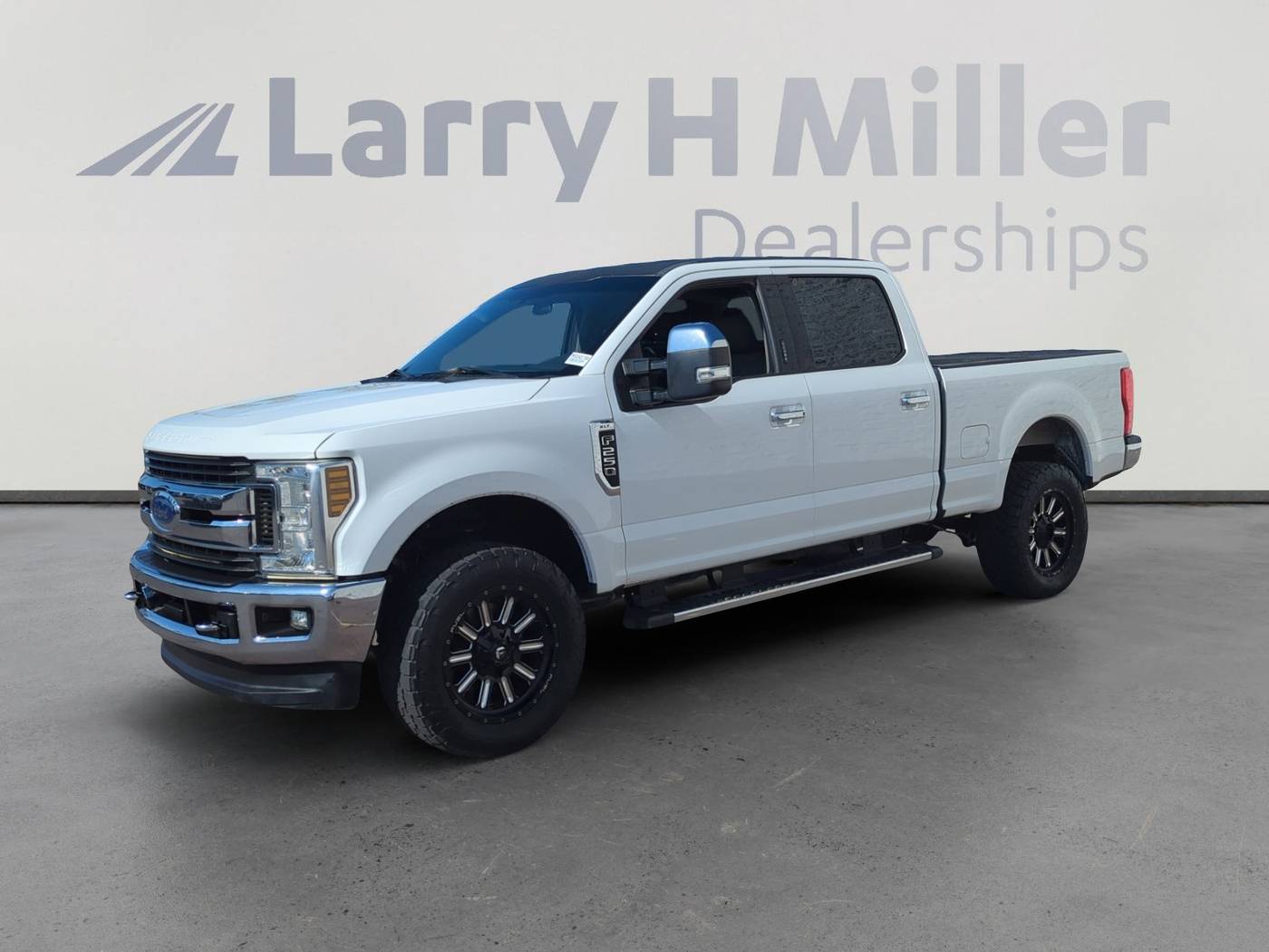 2019 Ford Super Duty F-250 XLT — Pickup Truck — 140,838 mi — Mesa, AZ