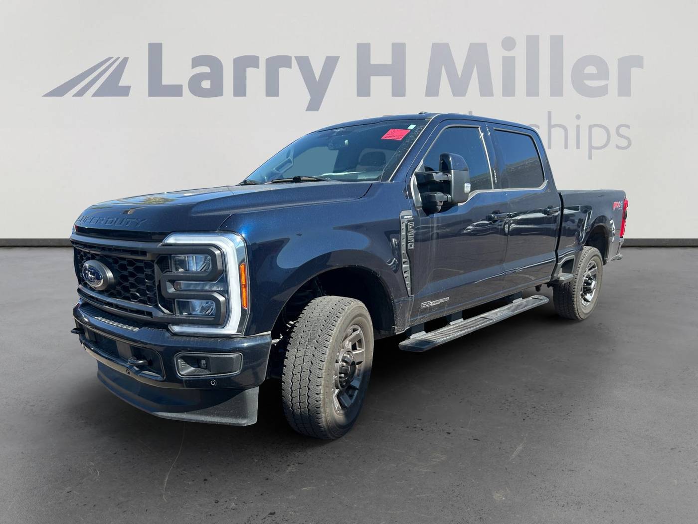 2023 Ford Super Duty F-350 LARIAT — Pickup Truck — 13,377 mi — Mesa, AZ