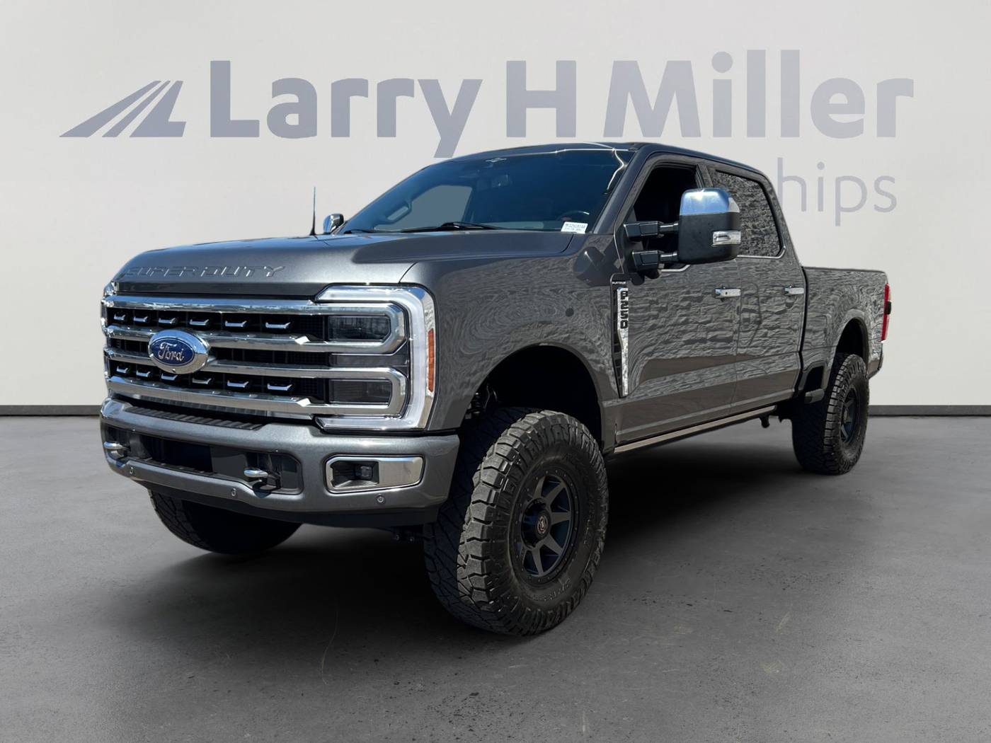 2023 Ford Super Duty F-250 Platinum — Pickup Truck — 6,412 mi — Mesa, AZ
