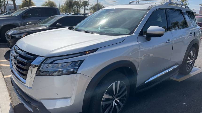 2023 Nissan Pathfinder Platinum — SUV — 12,967 mi — Surprise, AZ