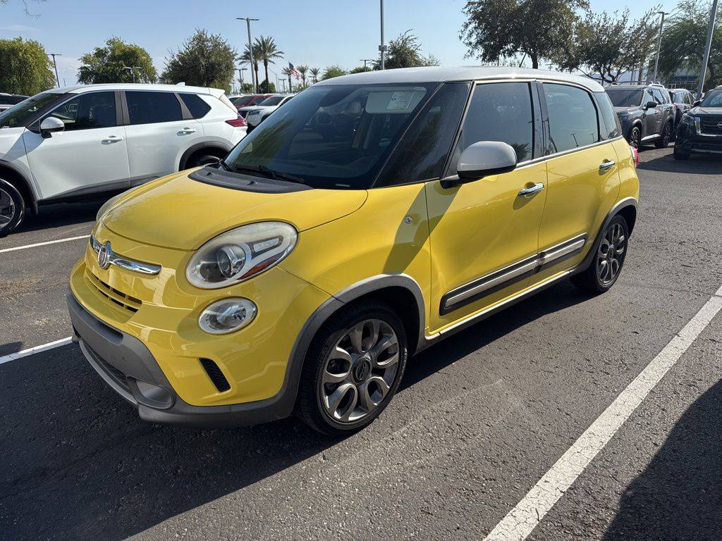 2015 FIAT 500L Trekking — Hatchback — 75,315 mi — Surprise, AZ