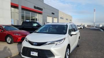 2022 Toyota Sienna Limited — Minivan — 61,513 mi — Fort Morgan, CO