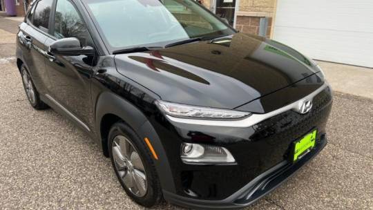 2021 Hyundai Kona Electric Limited — SUV — 30,941 mi — Hopkins, MN