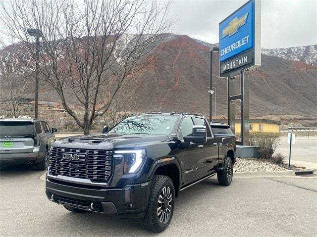2024 GMC Sierra 3500HD Denali Ultimate — Pickup Truck — 8,027 mi — Glenwood Springs, CO
