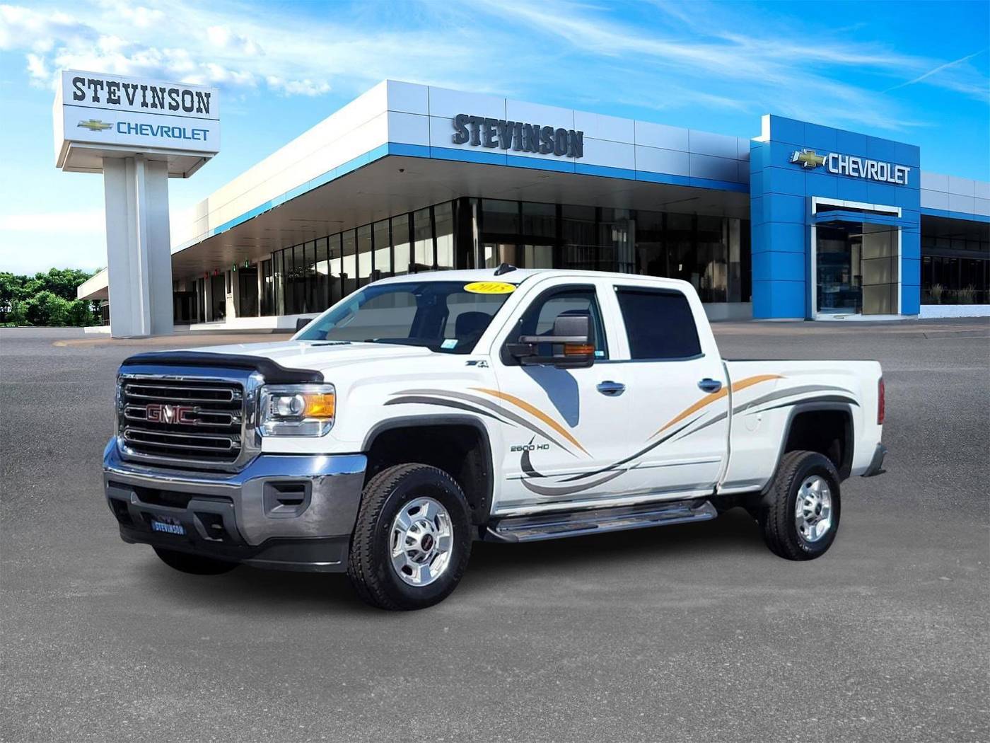 2015 GMC Sierra 2500HD SLE — Pickup Truck — 105,650 mi — Lakewood, CO