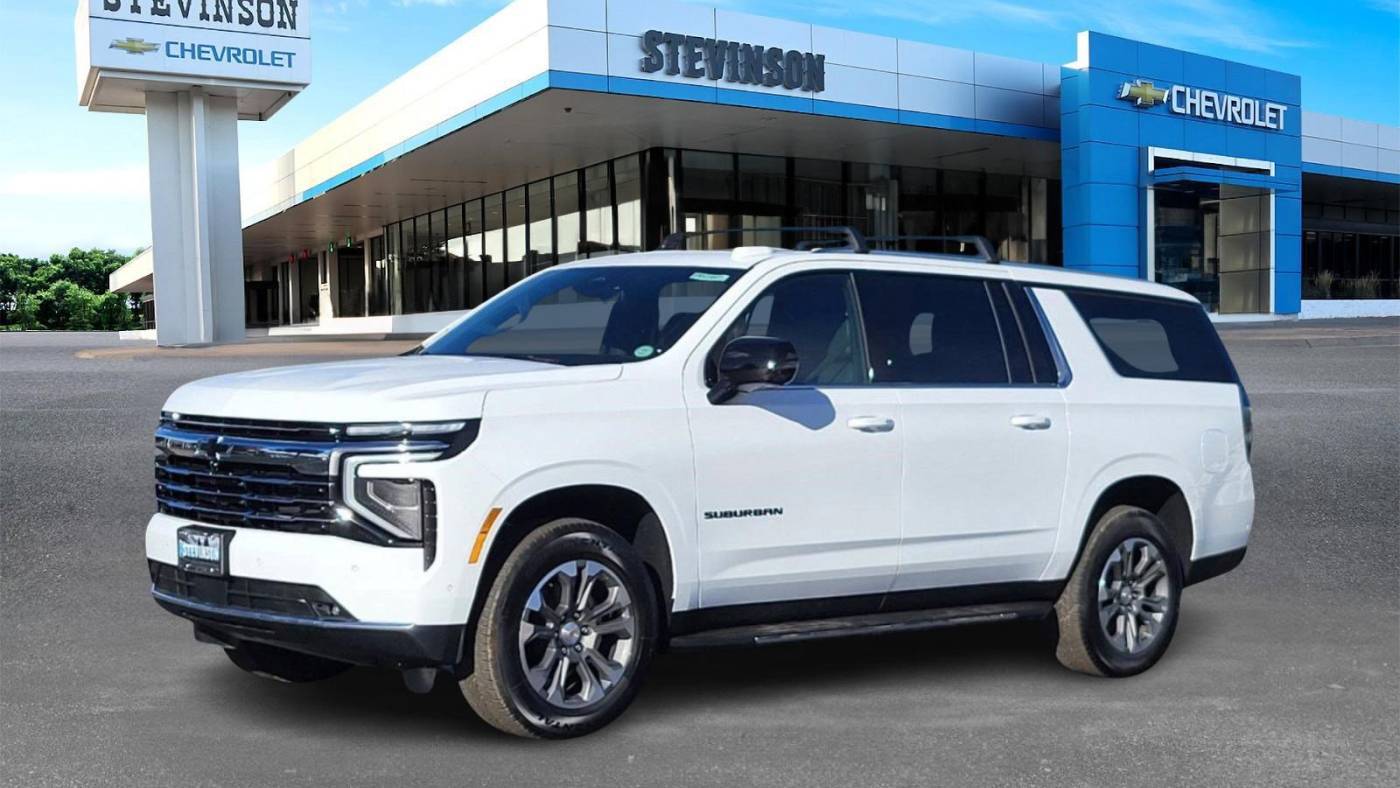 2025 Chevrolet Suburban LT