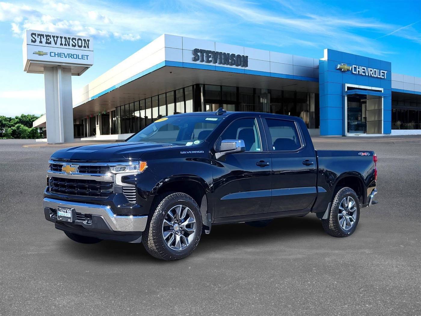 2025 Chevrolet Silverado 1500 LT — Pickup Truck — 7,157 mi — Lakewood, CO