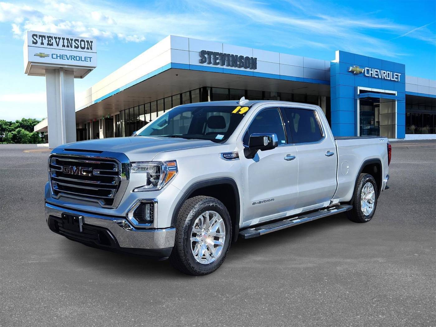 2019 GMC Sierra 1500 SLT — Pickup Truck — 40,939 mi — Lakewood, CO