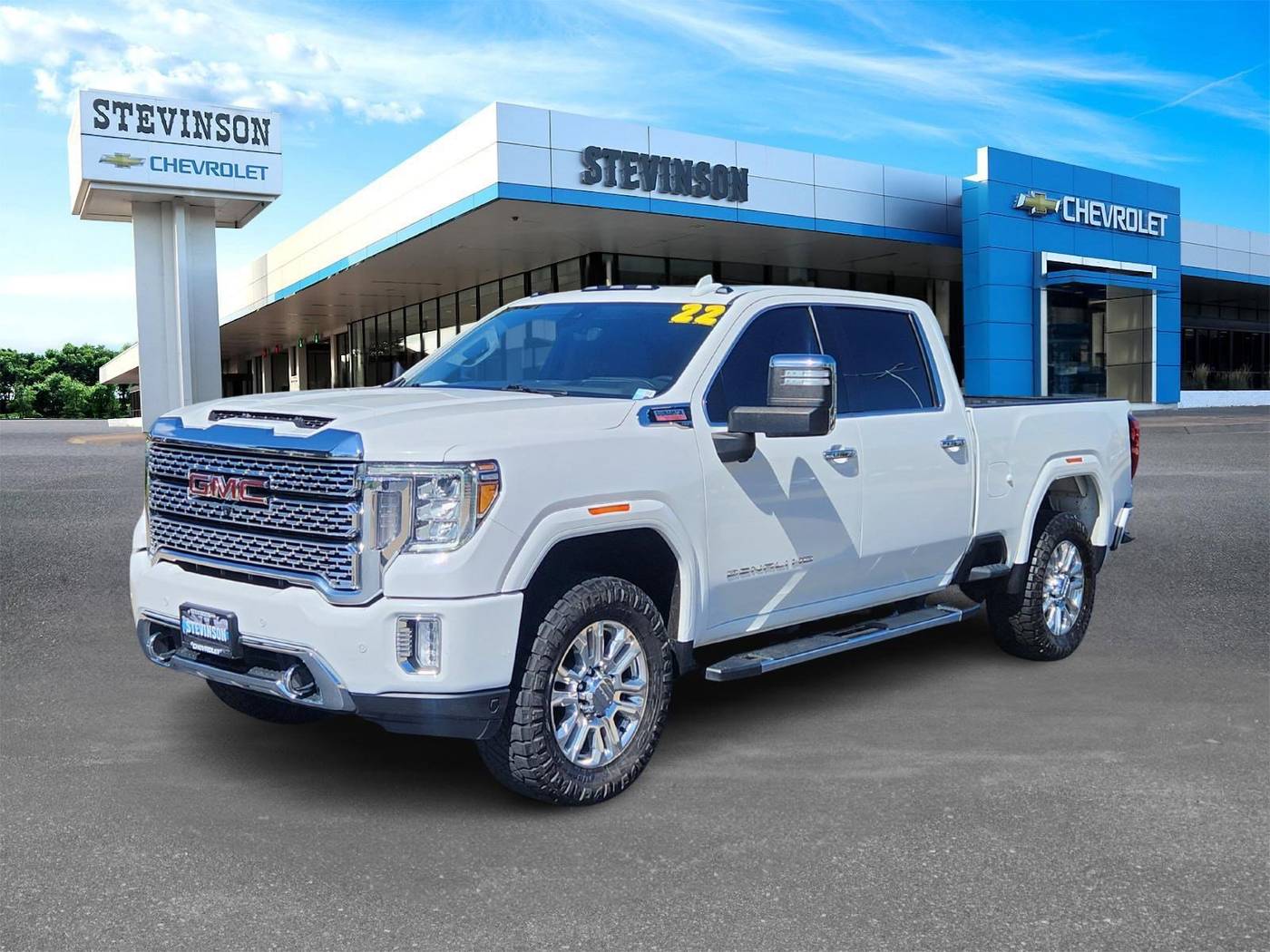 2022 GMC Sierra 2500HD Denali — Pickup Truck — 144,552 mi — Lakewood, CO