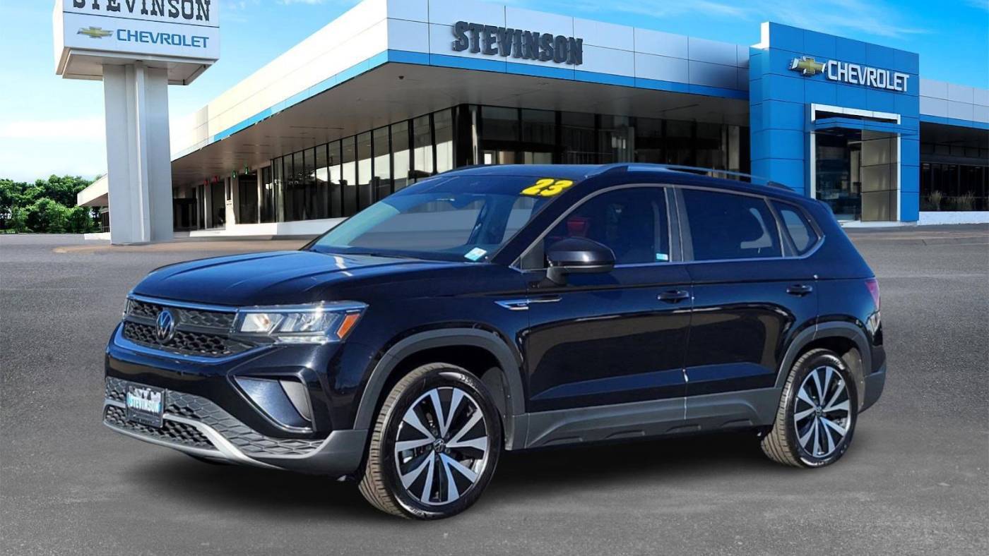 2023 Volkswagen Taos SE — SUV — 43,541 mi — Lakewood, CO