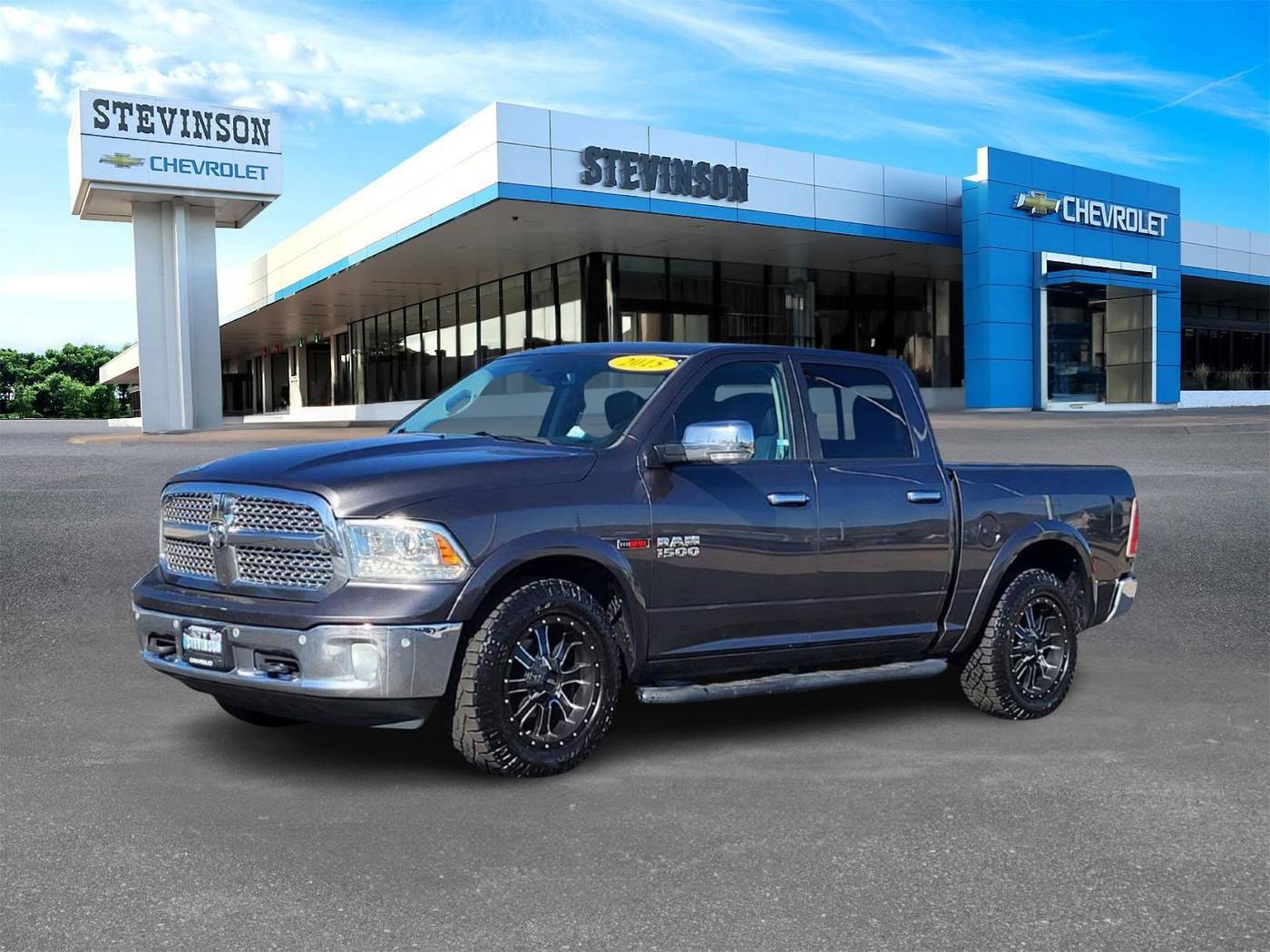 2015 Ram 1500 Laramie — Pickup Truck — 108,700 mi — Lakewood, CO