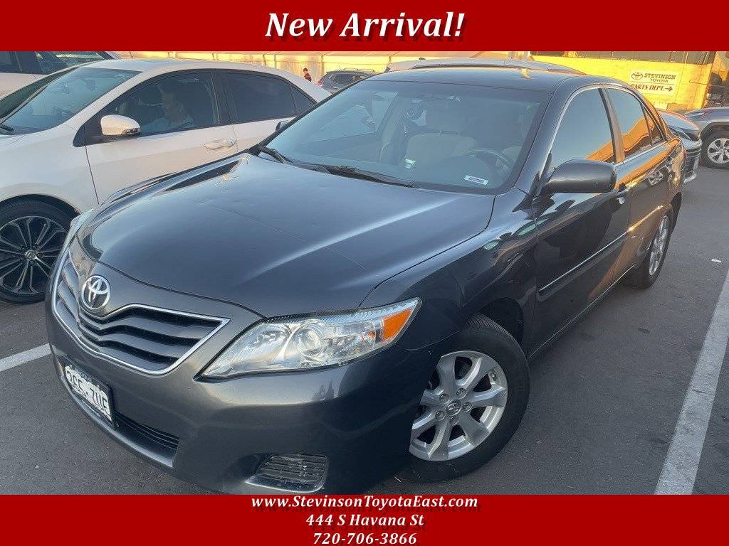 2011 Toyota Camry LE V6 — Sedan — 124,927 mi — Aurora, CO