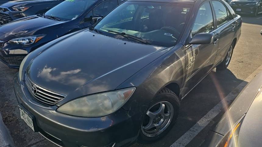 2005 Toyota Camry LE — Sedan — 155,411 mi — Aurora, CO