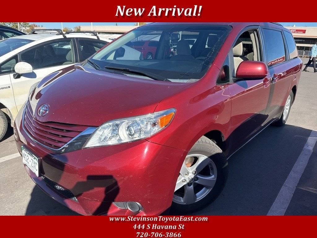 2015 Toyota Sienna LE — Minivan — 109,928 mi — Aurora, CO