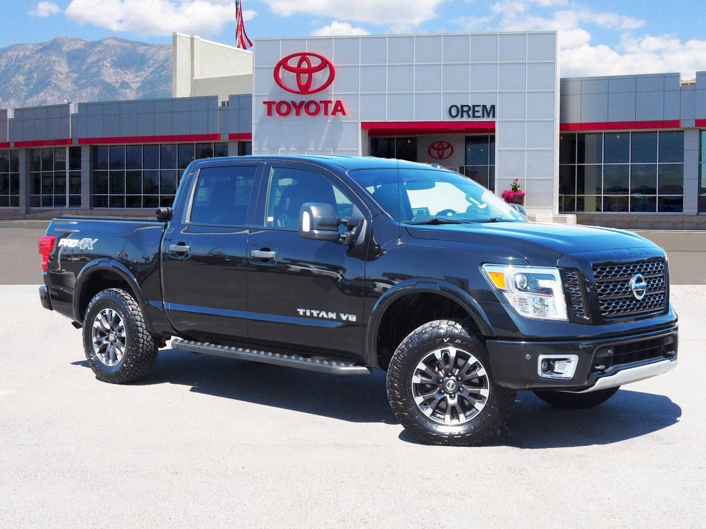 2018 Nissan Titan PRO-4X — Pickup Truck — 31,175 mi — Orem, UT