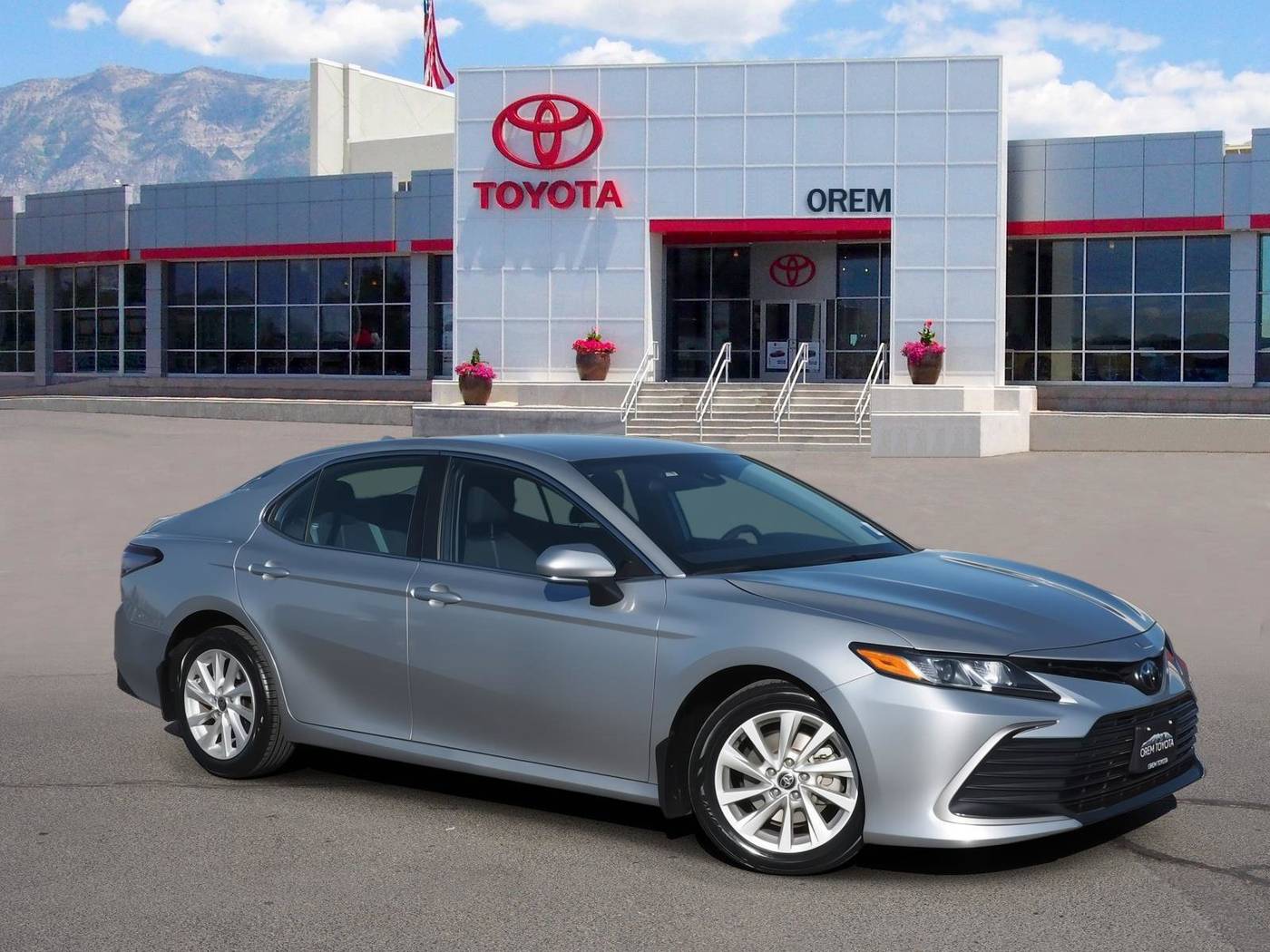 2021 Toyota Camry LE — Sedan — 25,195 mi — Orem, UT