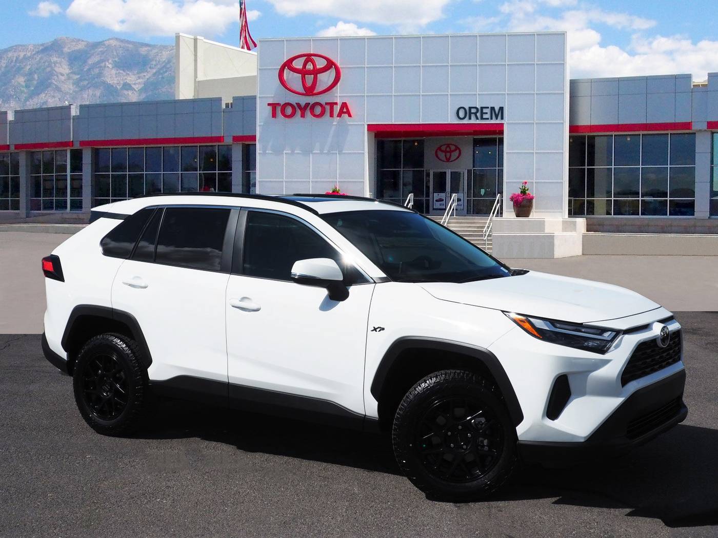 2025 Toyota RAV4 XLE — SUV — 51 mi — Orem, UT