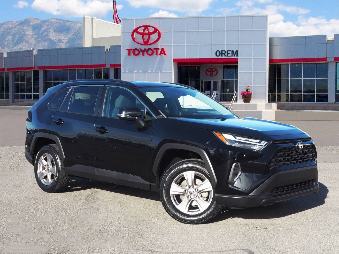2022 Toyota RAV4 XLE — SUV — 20,760 mi — Orem, UT
