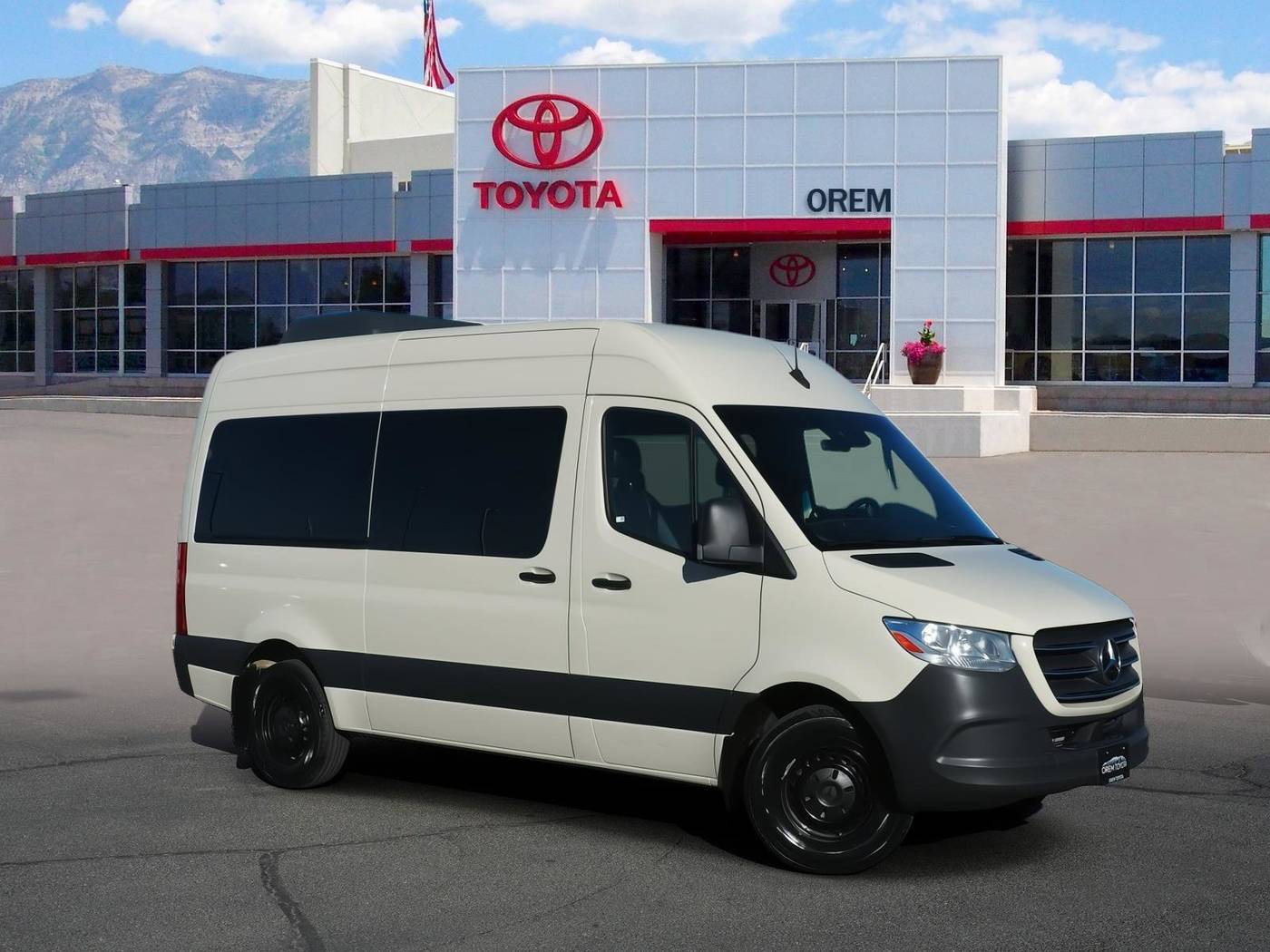2021 Mercedes-Benz Sprinter Passenger Van 2500 — Passenger Van — 25,044 mi — Orem, UT