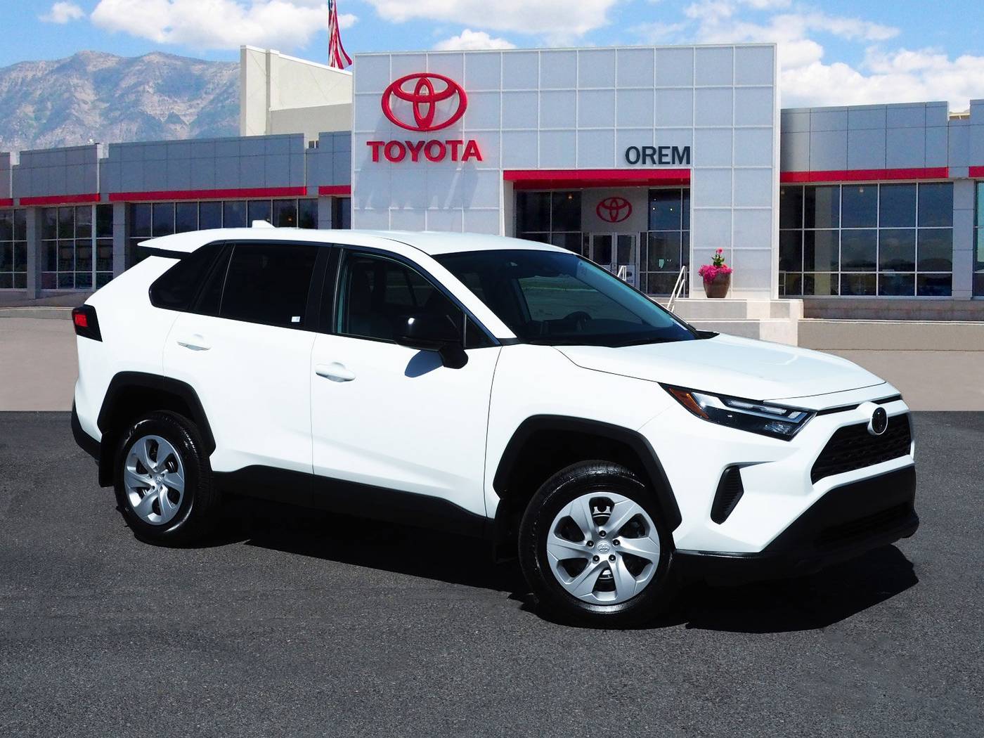 2025 Toyota RAV4 LE — SUV — 40 mi — Orem, UT