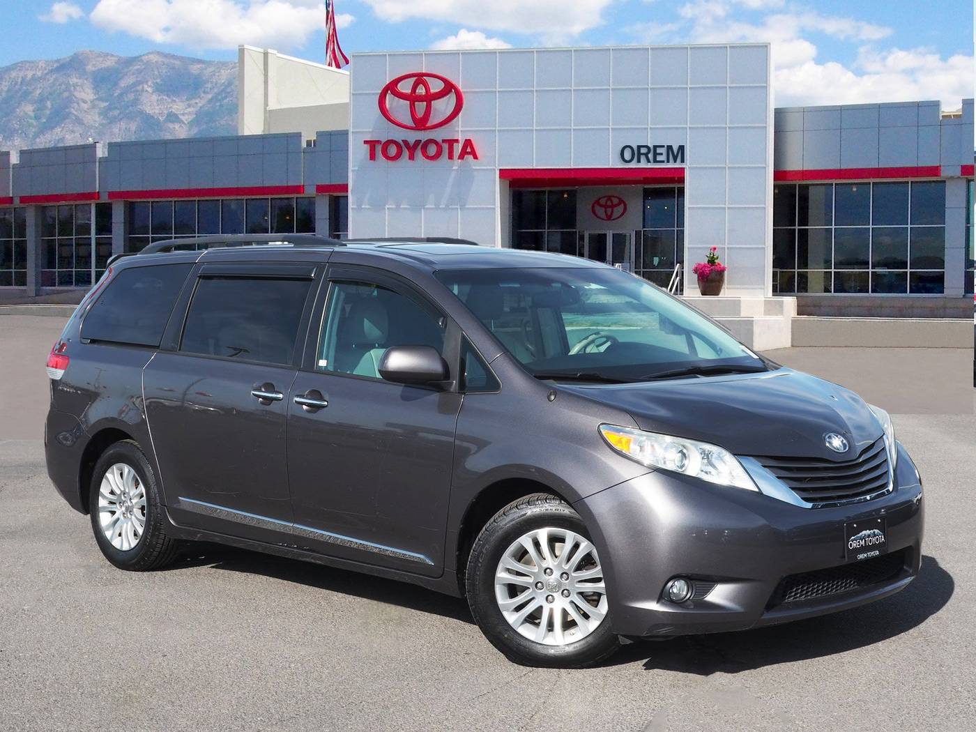 2014 Toyota Sienna XLE — Minivan — 120,650 mi — Orem, UT