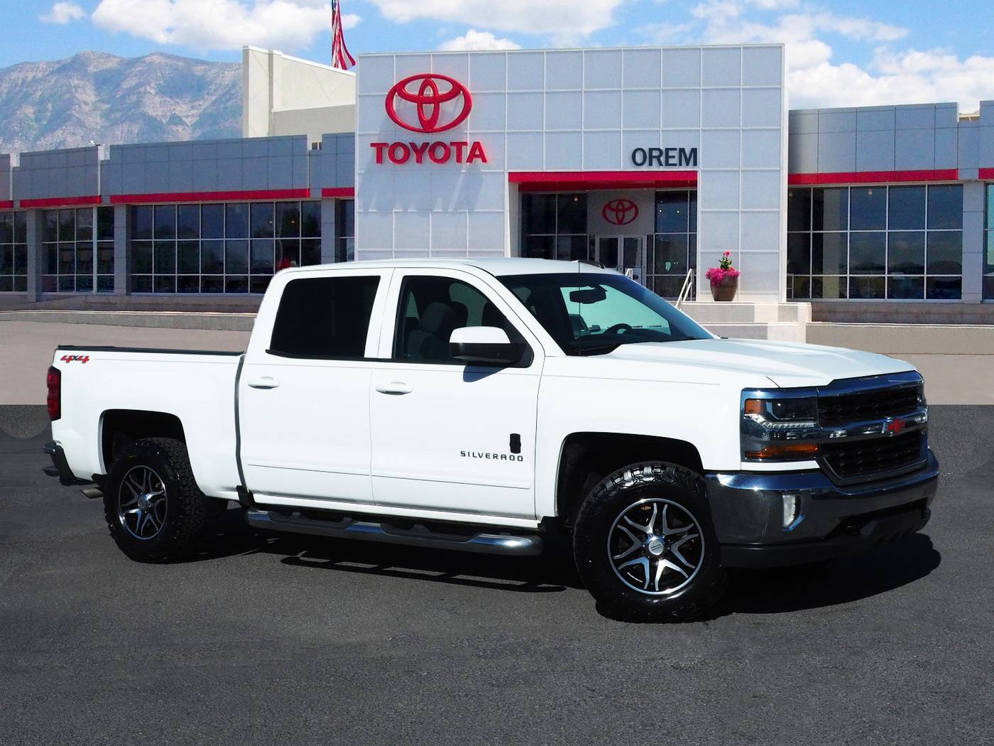 2017 Chevrolet Silverado 1500 LT — Pickup Truck — 99,180 mi — Orem, UT