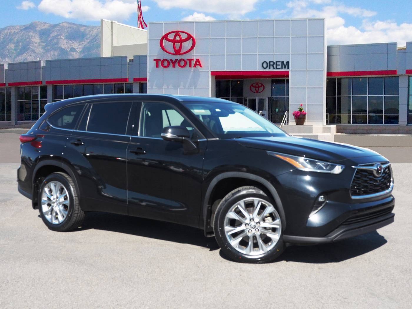 2023 Toyota Highlander L — SUV — 19,115 mi — Orem, UT