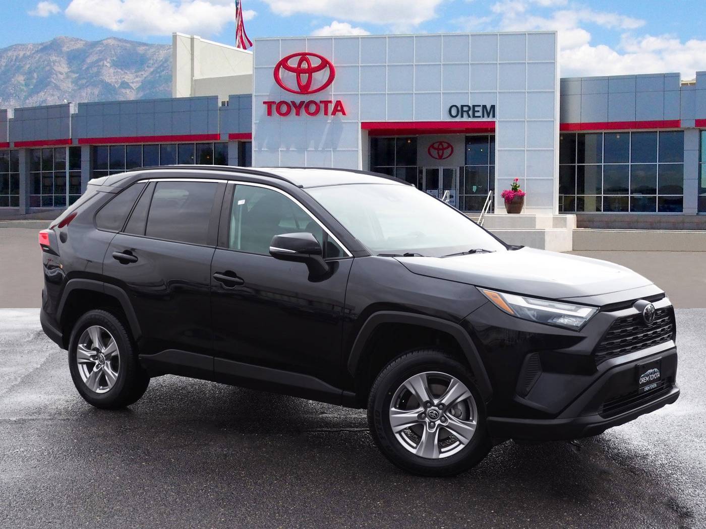 2022 Toyota RAV4 XLE — SUV — 17,575 mi — Orem, UT