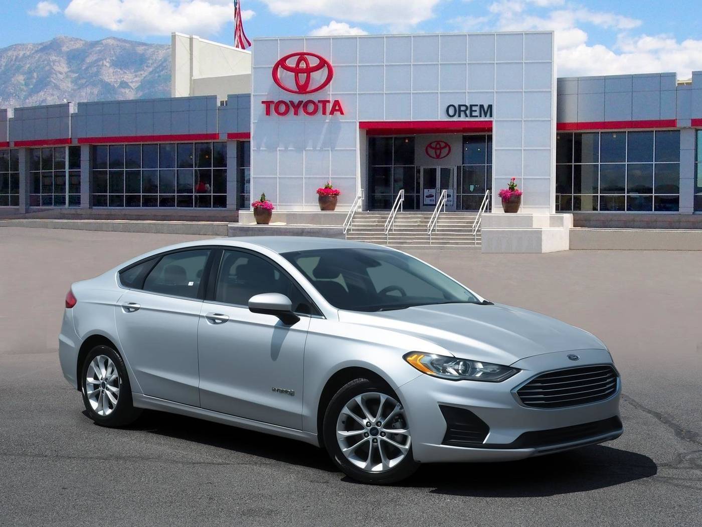 2019 Ford Fusion Hybrid SE — Sedan — 95,375 mi — Orem, UT