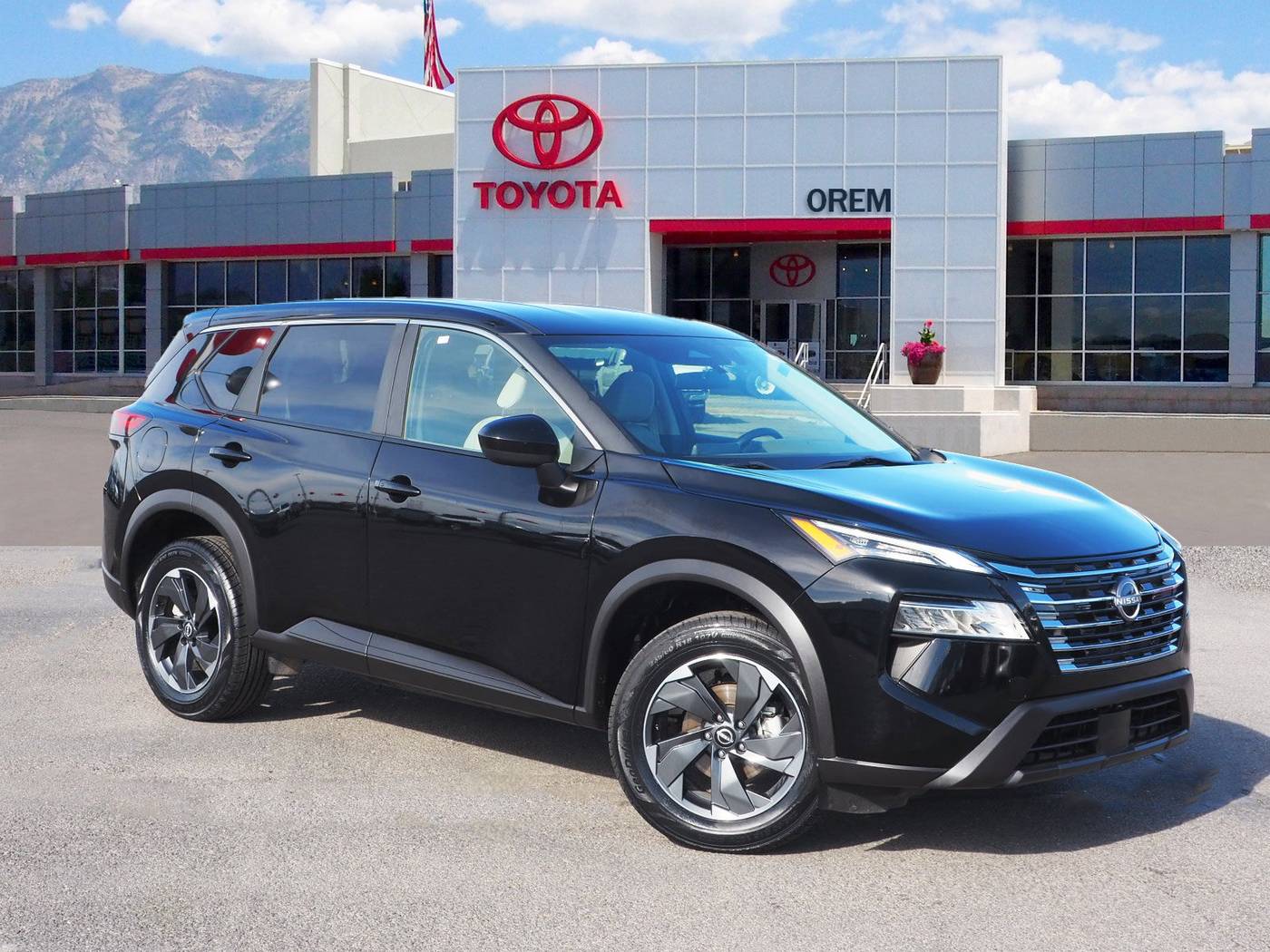 2024 Nissan Rogue SV — SUV — 21,999 mi — Orem, UT
