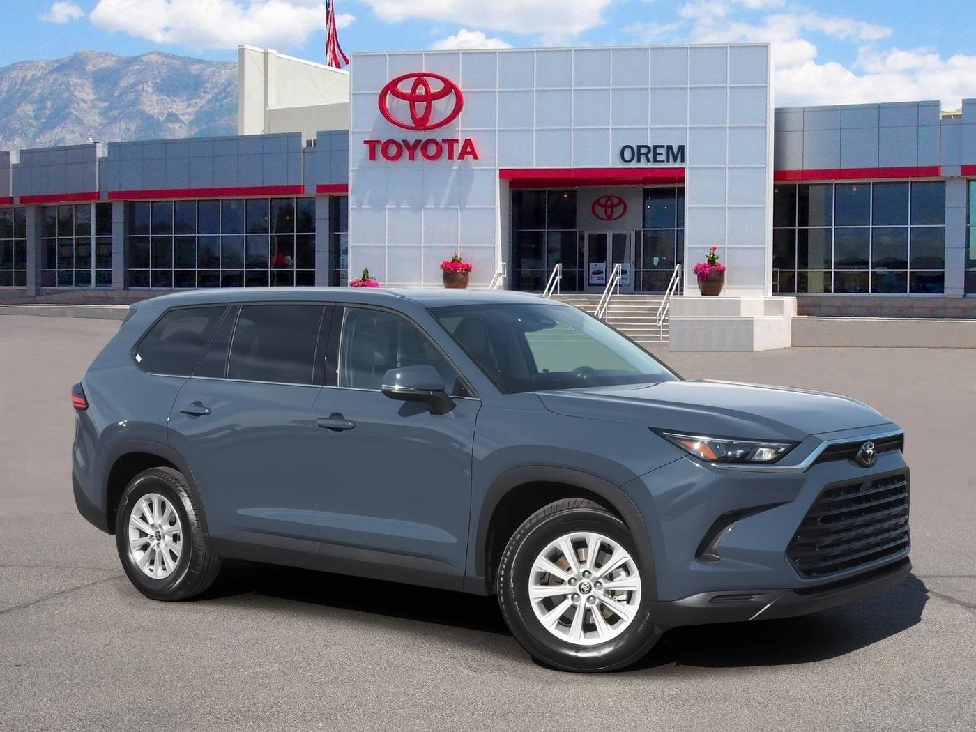 2025 Toyota Grand Highlander LE — SUV — 13,571 mi — Orem, UT
